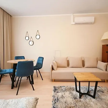Przytulne Studio Z Klimatyzacja Blisko Plazy By Noclegi Renters * ソポト